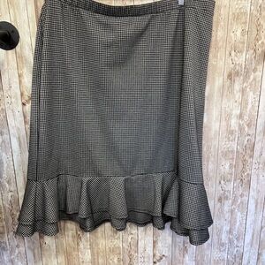 Cato Black and White Midi Trumpet Skirt‎